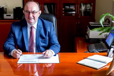 Burmistrz Miasta Oleśnicy z wotum zaufania i absolutorium